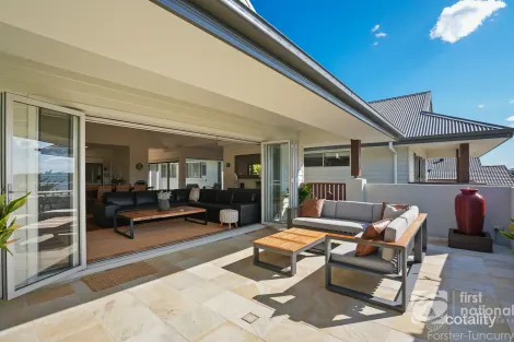 Property photo of 4 Isabella Parade Forster NSW 2428