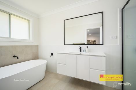 Property photo of 5 Davis Crescent Caerleon NSW 2850