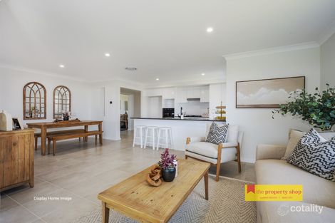 5 Davis Cres, Caerleon, NSW 2850