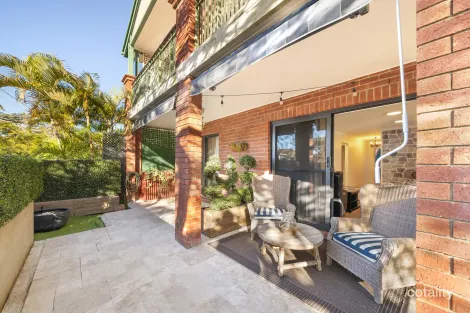 Property photo of 1/90-92 Racecourse Road Ascot QLD 4007