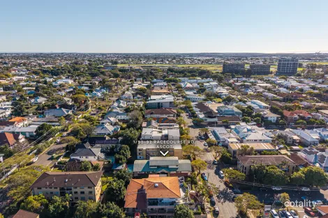 Property photo of 1/90-92 Racecourse Road Ascot QLD 4007