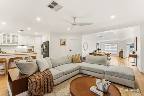 Property photo of 15A Kauri Parade Seacliff SA 5049