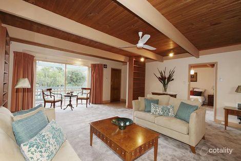 Property photo of 9 Halls Parade Mitcham VIC 3132