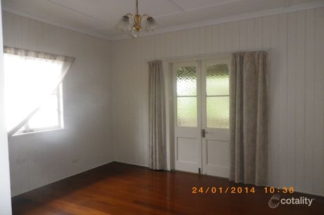 Property photo of 25 Fairfield Road Fairfield QLD 4103