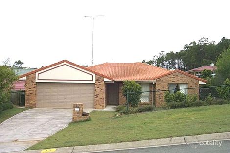 19 Pineneedle Ct, Oxenford, QLD 4210