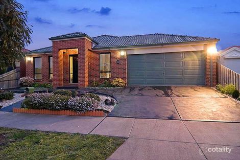 Property photo of 8 Regency Road Roxburgh Park VIC 3064