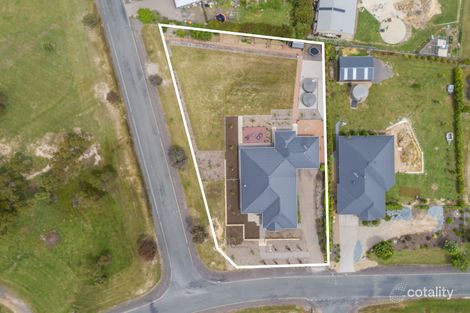 Property photo of 8 Jim Bradley Crescent Uriarra Village ACT 2611