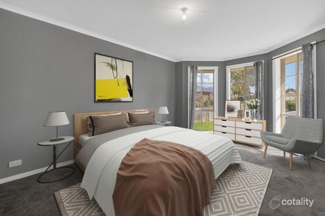 Property photo of 32 Stella Way Hoppers Crossing VIC 3029