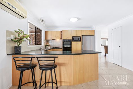 Property photo of 11 Carissa Court Camira QLD 4300