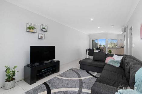 Property photo of 8/99 Adelaide Street Carina QLD 4152