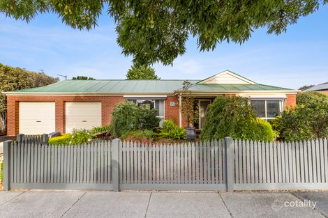 15 Meadowvale Dr, Grovedale, VIC 3216