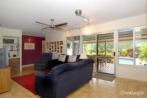 Property photo of 1 Fairholme Street Kenmore QLD 4069