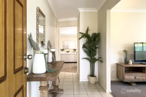 Property photo of 3 Anna Court Capalaba QLD 4157