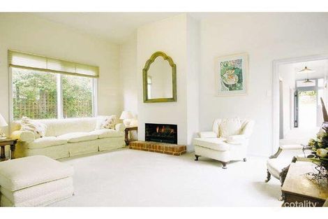 Property photo of 57 Aintree Road Glen Iris VIC 3146