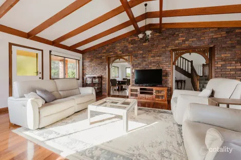 Property photo of 18 Gimba Street Mitchelton QLD 4053