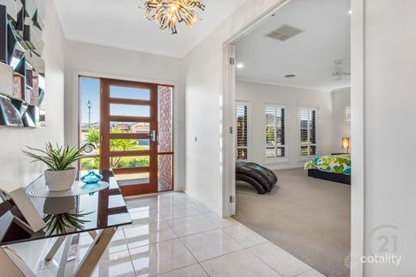 Property photo of 28 Cassowary Avenue Pakenham VIC 3810