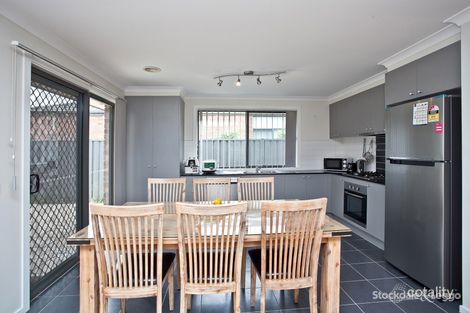 Property photo of 11 Ashgrove Drive Deer Park VIC 3023