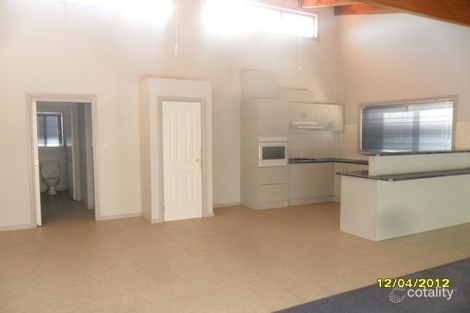 Property photo of 4/18-20 Contursi Drive Sydenham VIC 3037