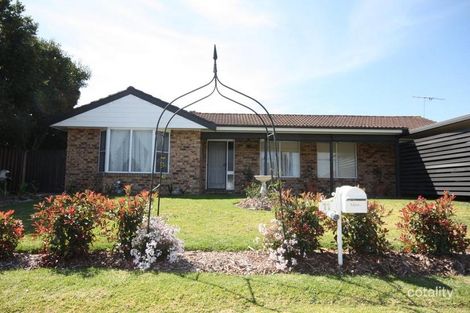 Property photo of 11 Lisbon Close Hunterview NSW 2330