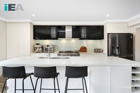 Property photo of 9 Gray Avenue Mount Warrigal NSW 2528