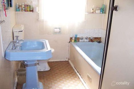 Property photo of 34 Valeria Street Toongabbie NSW 2146