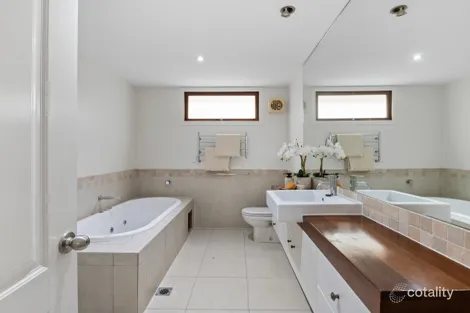 Property photo of 23 Wienholt Street Auchenflower QLD 4066