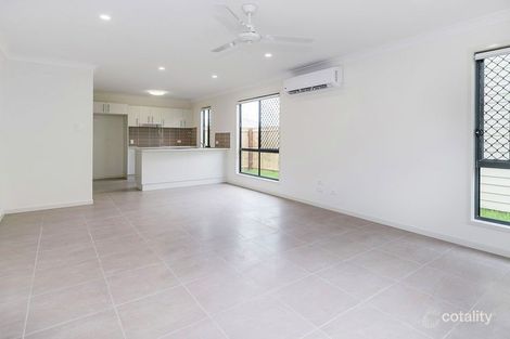 Property photo of 38 Dalby Street Holmview QLD 4207