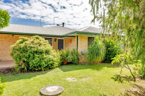Property photo of 4 Socha Court Greenfields WA 6210