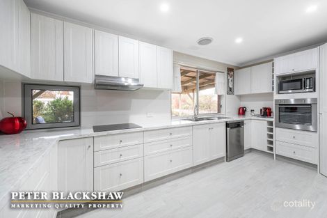 37 Mollee Cres, Isabella Plains, ACT 2905