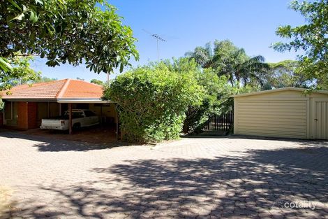 11 Woodbridge Dr, Greenmount, WA 6056