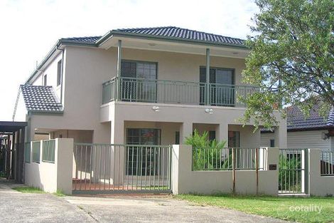 9 Skyline St, Greenacre, NSW 2190