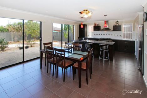 Property photo of 16 Quartz Grove Epping VIC 3076