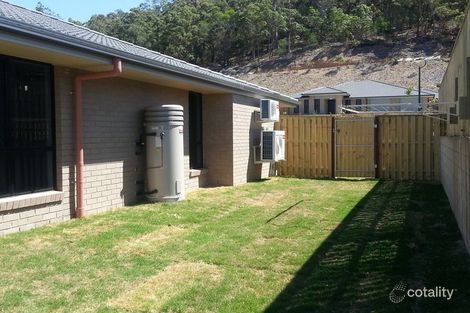 Property photo of 1/13 Bahrs Point Drive Bahrs Scrub QLD 4207