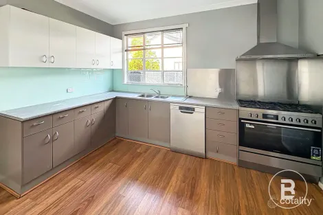 Property photo of 9 Webb Street Ararat VIC 3377