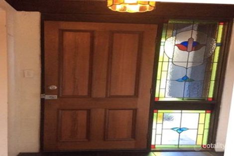 Property photo of 33 Autumn Crescent Mount Eliza VIC 3930