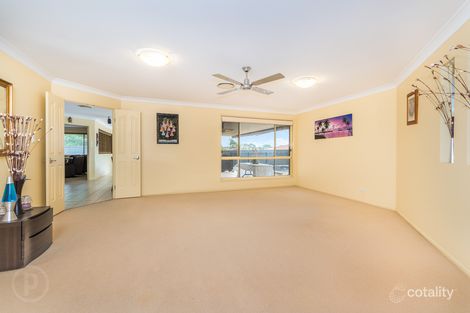 Property photo of 3 Brossard Court Mansfield QLD 4122