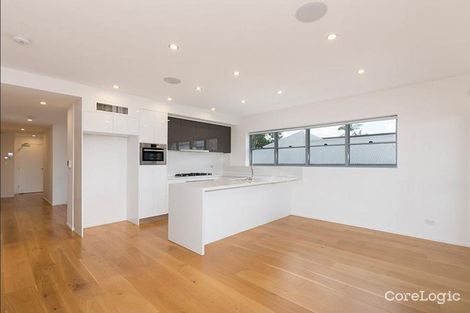 Property photo of 5/52 Rialto Street Coorparoo QLD 4151