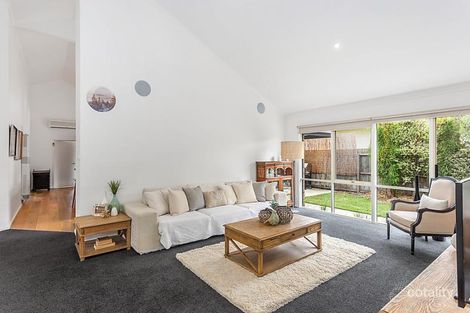 Property photo of 7 Cygnet Court Queenscliff VIC 3225