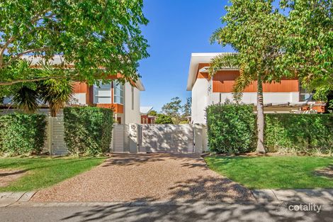 4/15 Andromeda Pde, Robina, QLD 4226