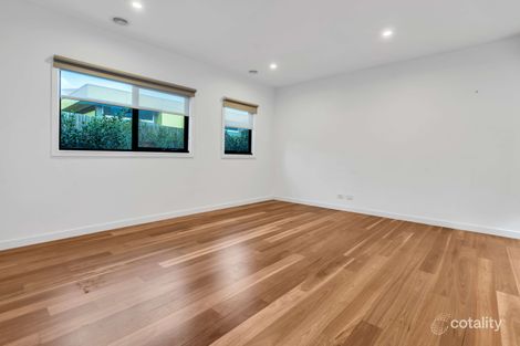 Property photo of 3/9 Watergum Court Werribee VIC 3030