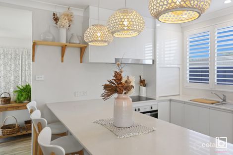 Property photo of 1 Pandora Parade Noraville NSW 2263