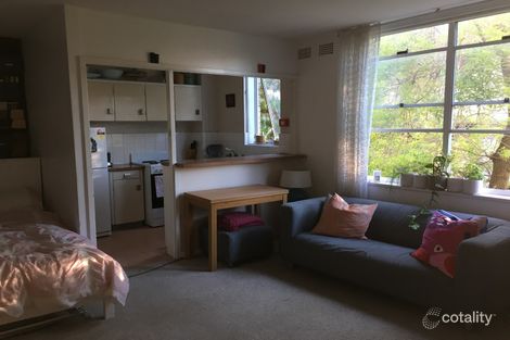 Property photo of 11/16-18 Roslyn Gardens Rushcutters Bay NSW 2011