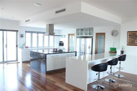 Property photo of 10 Hilda Road Waikiki WA 6169