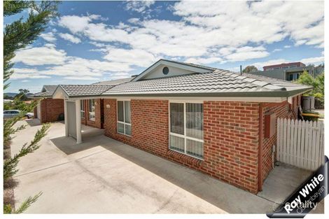 Property photo of 24 Morella Avenue Jerrabomberra NSW 2619