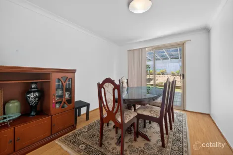 Property photo of 24 Vlatko Drive West Hoxton NSW 2171