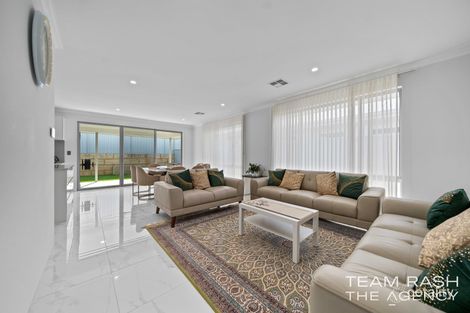 153 Monticello Pkwy, Piara Waters, WA 6112