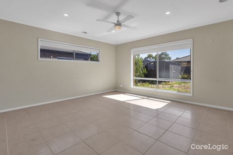 Property photo of 20 Holloway Street Manor Lakes VIC 3024