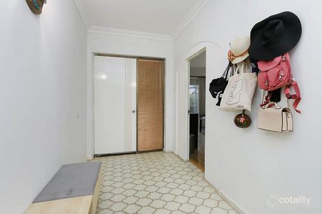 Property photo of 90 Anglesey Drive Kardinya WA 6163