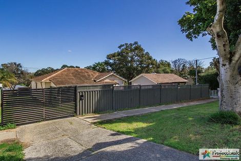 140 Medina Ave, Medina, WA 6167