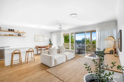 Property photo of 4/8 Natasha Avenue Noosa Heads QLD 4567